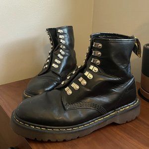 RARE, 90s, MADE IN ENGLAND Dr. Martens 8217 boots , metal tunnel eyes DOCS